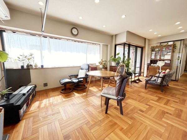 ルネ芦屋川ロザリウム リビング ルネ芦屋川ロザリウム リビング