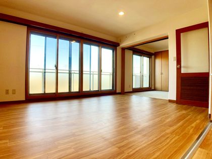 メゾン岡本 リビング