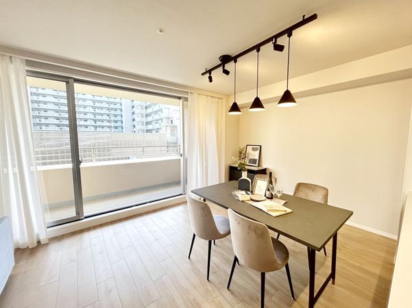 エルヴェール神戸本山アーバンライフ リビング