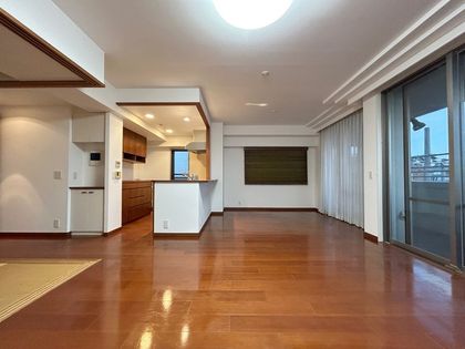 ワコーレ本山南ブランデュオ リビング