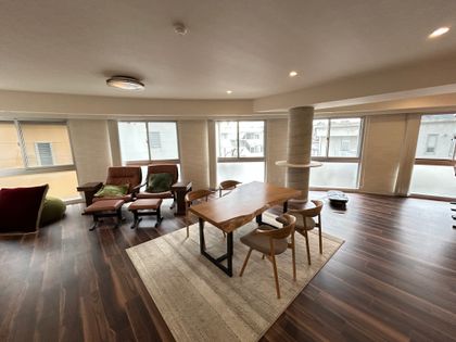 パレロワイヤル夙川アート リビング