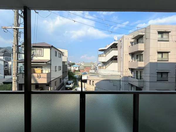 明るく解放感がございます。