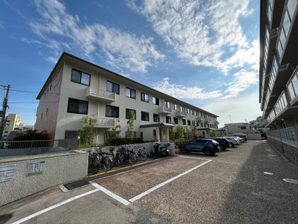 メゾン岡本 外観