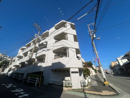 セントラルハイツ岡本 外観