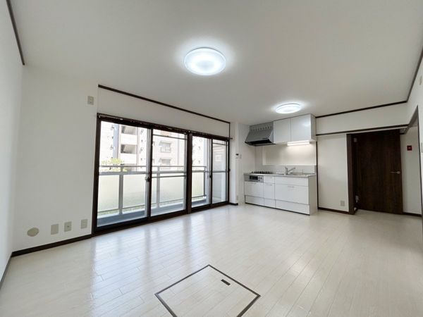 渦ケ森コーポ壱弐号館 リビング