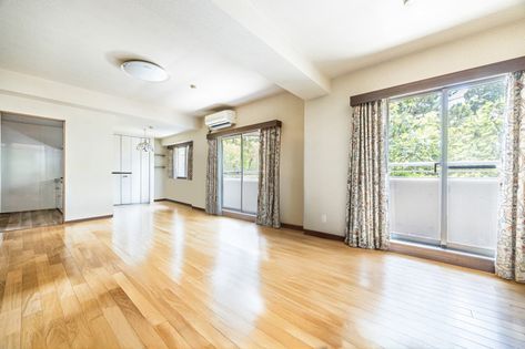 RICイーストコート7番街 4番館 リビング