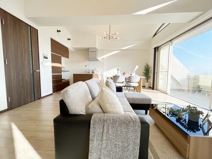 クレアヒルズ六甲 リビング