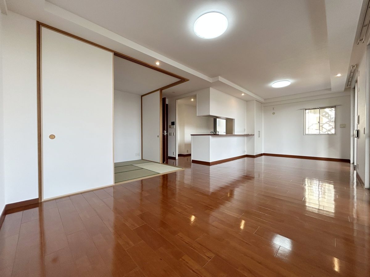 グラン・ブルー王子公園 リビング リビング