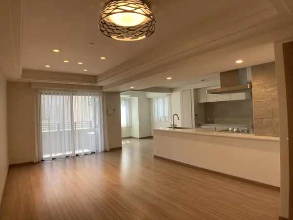 約２４帖のリビングダイニング