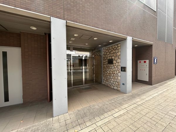 ウェルブ六甲道 3番街2番館 エントランス ウェルブ六甲道 3番街2番館 エントランス