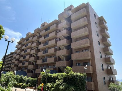 六甲グランドヒルズ参号館 外観