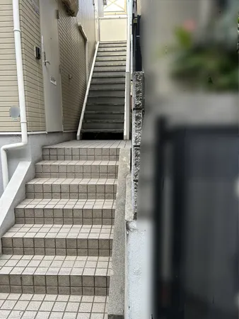 1階、２階への階段