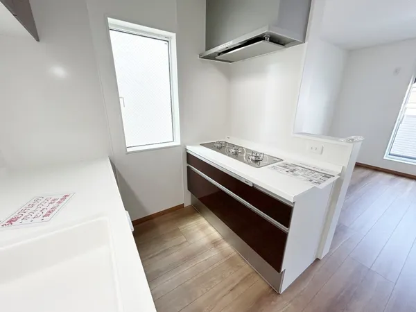 作業台が広いため、効率よく調理が楽しみになります。