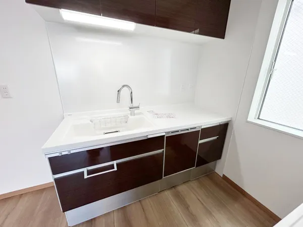 後片付けもラクラクな食器洗乾燥機付