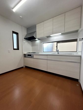神戸市兵庫区石井町4丁目 戸建 キッチン 神戸市兵庫区石井町4丁目 戸建 キッチン