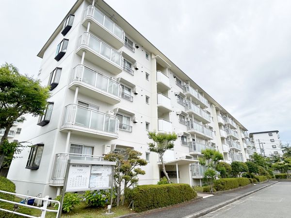 横尾三団地 六二号棟 外観 横尾三団地 六二号棟 外観