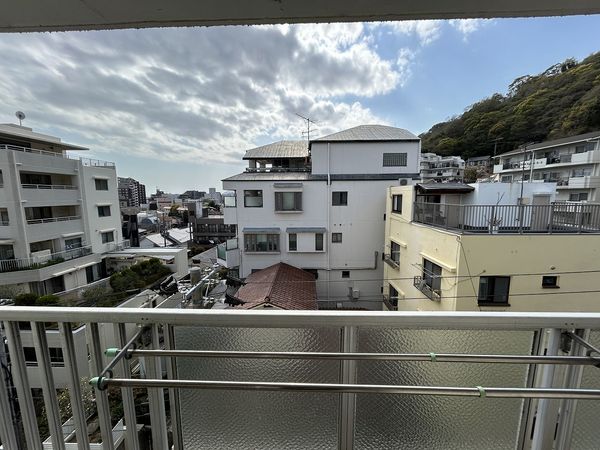 諏訪山スカイハイツ 眺望