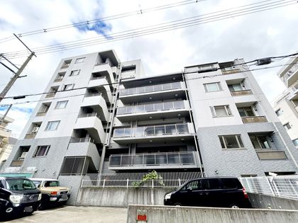 ルイシャトレ新神戸 外観