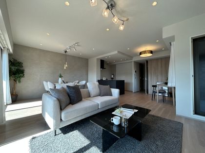 ローレル・トアスクエア リビング