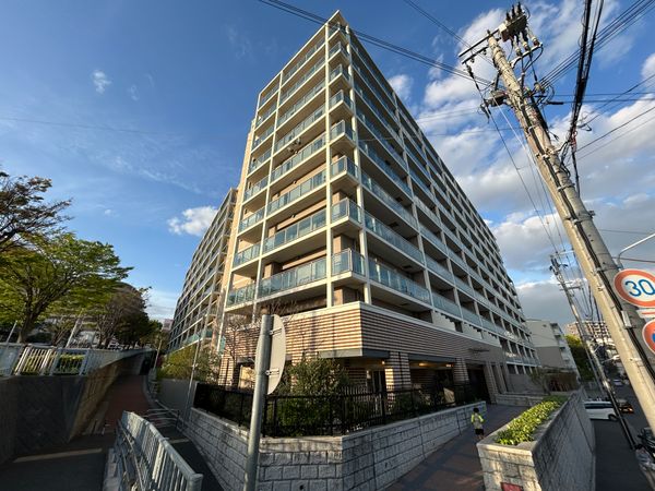 ワコーレ舞子グランテラス 外観