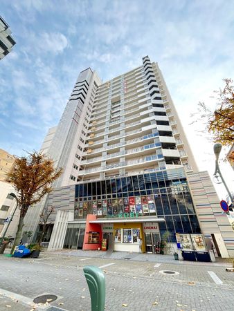 リフレ神戸 外観 リフレ神戸 外観