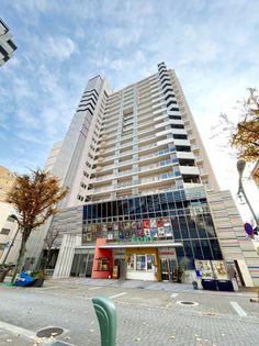 リフレ神戸 外観