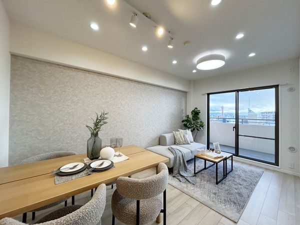 グラン・フェルティ神戸山手通り リビング