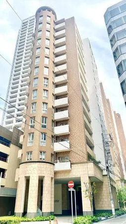 マンション入り口は2か所にございます。