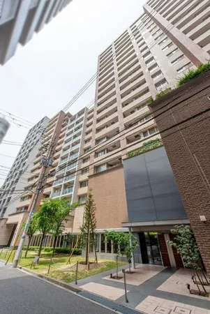 マンション入り口は2か所にございます。