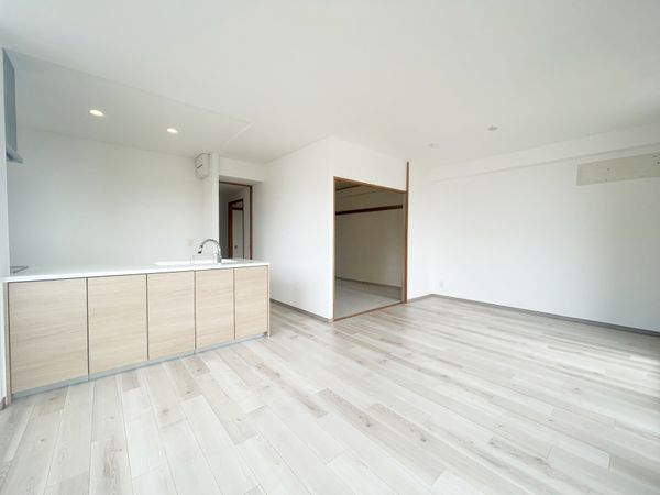 コート須磨関守町 リビング