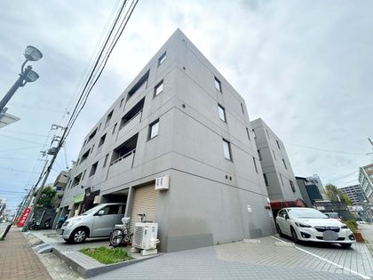 ツインシャトラン 外観