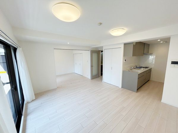 ステイツ神戸熊内町 リビング