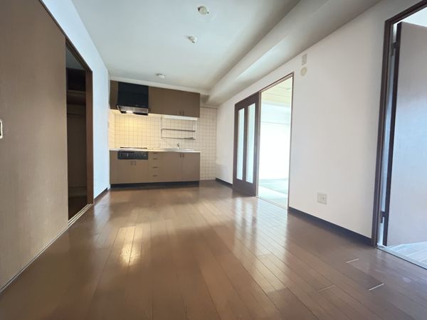 フォールヴィラ板宿 リビング フォールヴィラ板宿 リビング