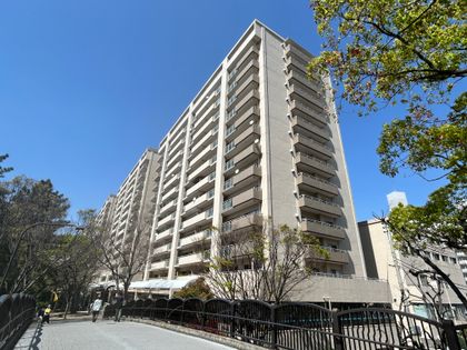 神戸ポートビレジ3号棟 外観