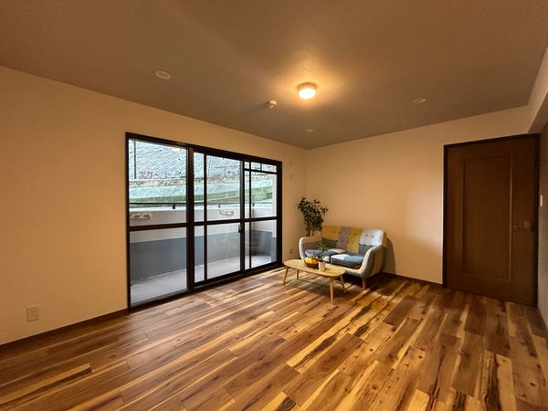 セレーヌコート中山手 リビング