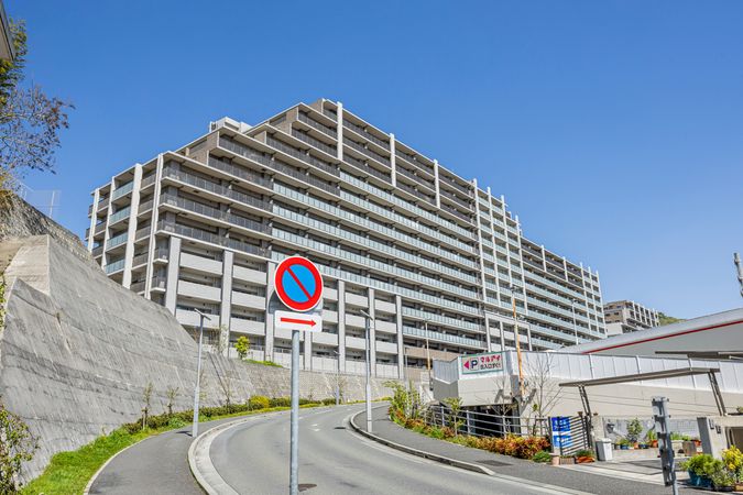 プレサンスロジェ須磨妙法寺桜の杜WEST HILLS 外観