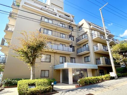 コープ野村青谷 外観