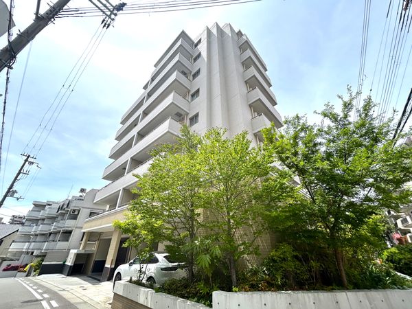 ワコーレ神戸中山手エンブレム 外観