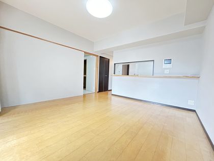サンフローラ須磨前池町 リビング