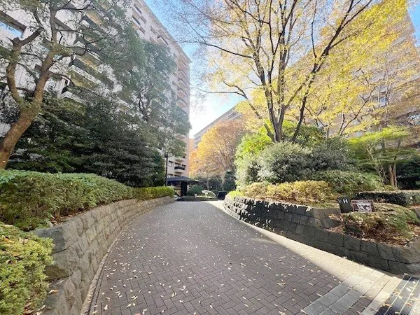 エントランスアプローチ