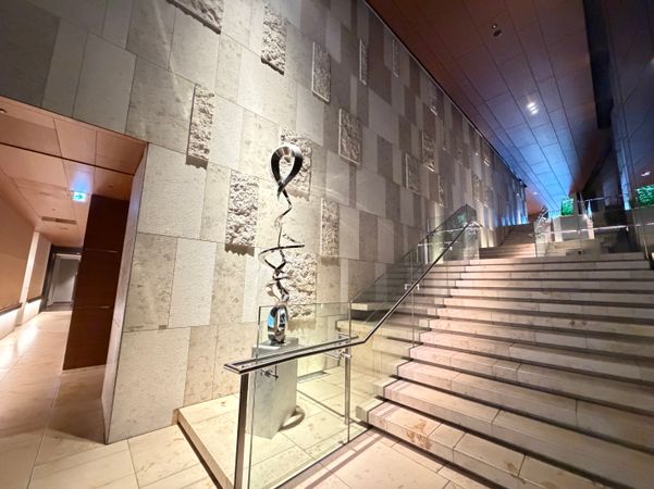 CAPITAL GATE PLACE THE TOWER エントランス エントランス