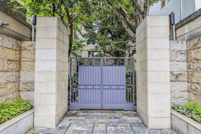 ザ・ハウス南麻布 エントランス