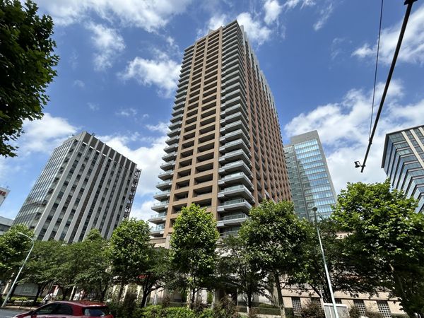 東京パークタワー 外観