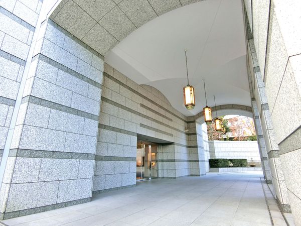 麻布霞町パークマンション エントランス 麻布霞町パークマンション エントランス