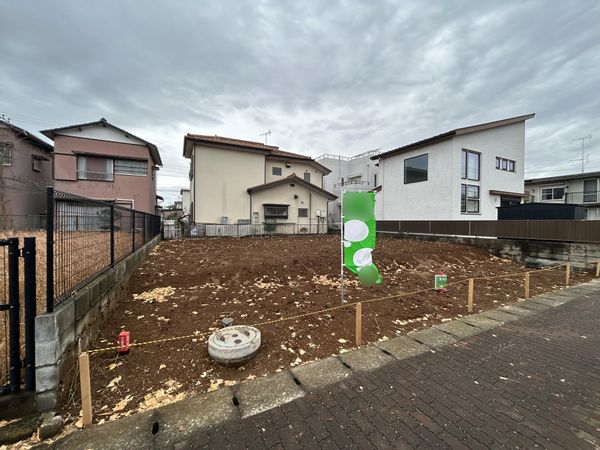 宮野木町 土地 前面道路含む外観