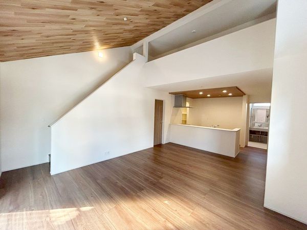 桜木2丁目 新築戸建 リビング リビング