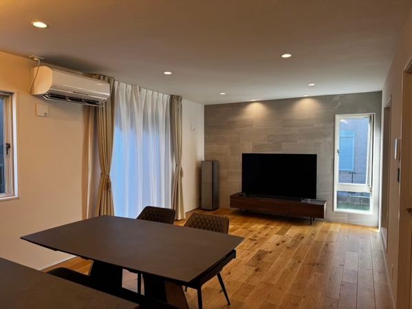 ちはら台東1丁目戸建 リビング