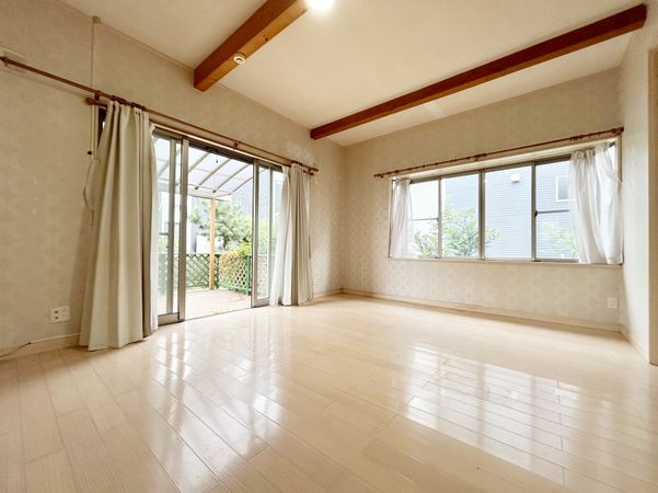 小倉町平屋建 リビング