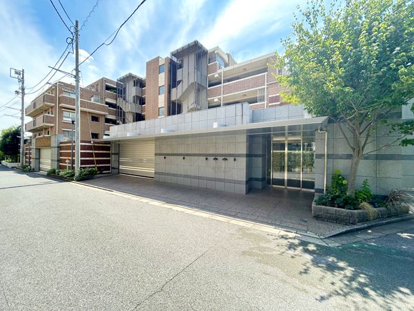 The NOBUTO HILLS FOREST COURT 外観