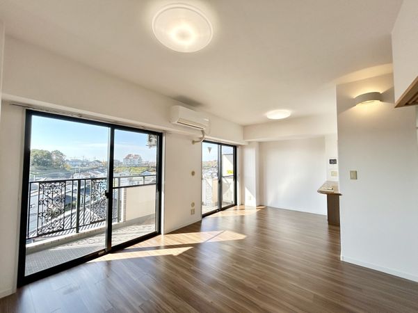 アレックスヒルズ四街道 リビング アレックスヒルズ四街道 リビング